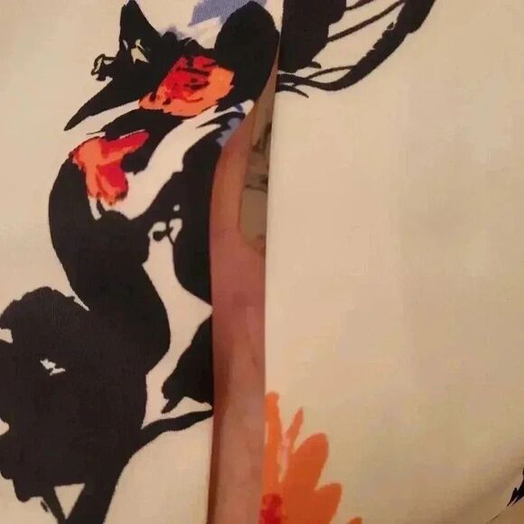 NYCC Women's White, Black, Navy, Red & Orange Floral Poly/Spandex Straight Pull - Picture 8 of 9